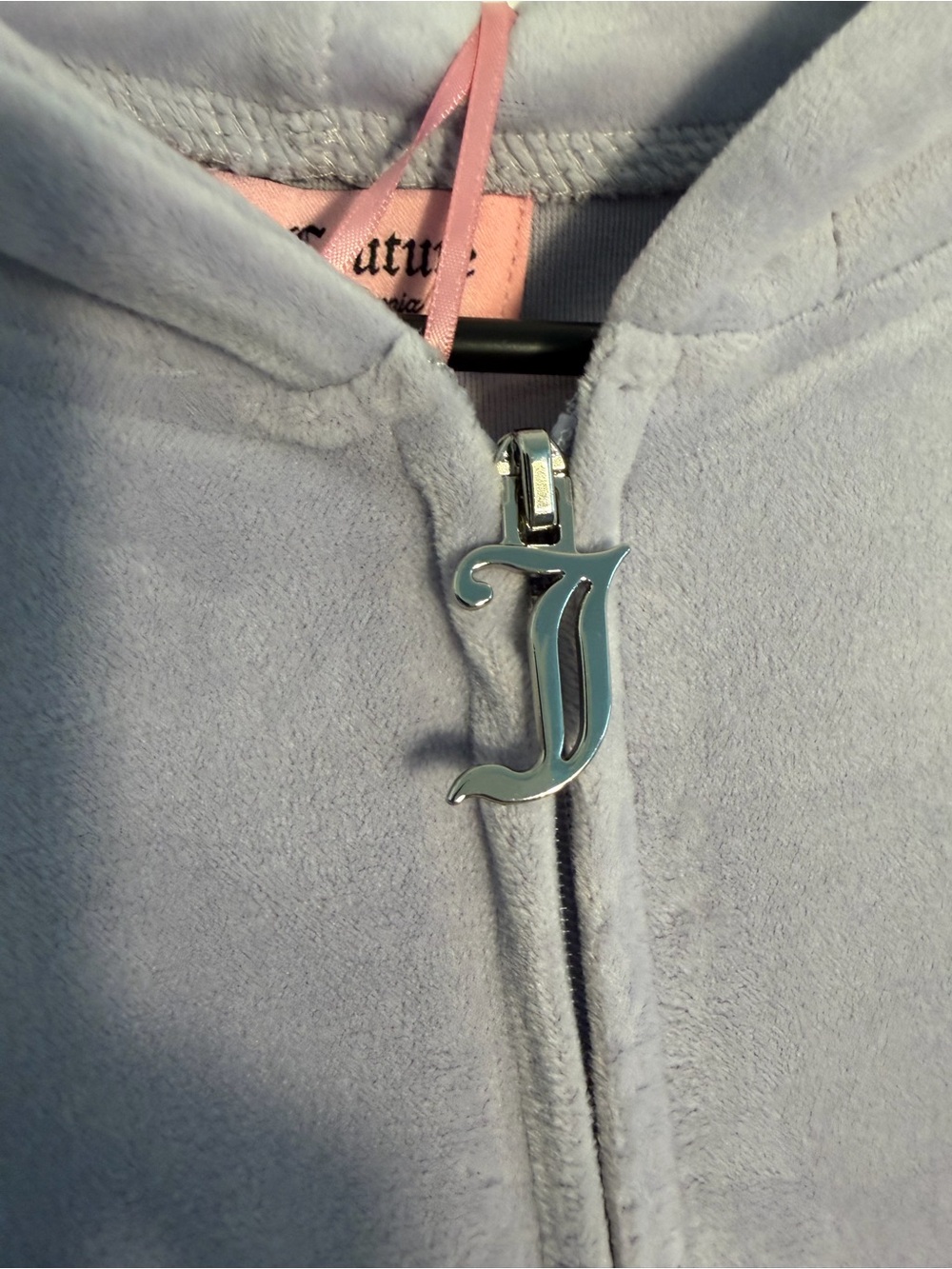 NWT Juicy Couture Light lilac Plush Tracksuit with Silver 'J' Zipper Pull